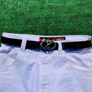 Y2K essential belts
No flaws brand new 
Great piece 
Nice detail 
Fits all
